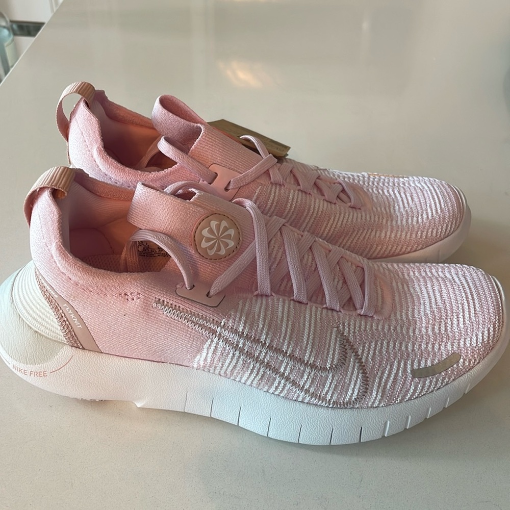 Nike Free Run Flyknit Next Nature Sneaker